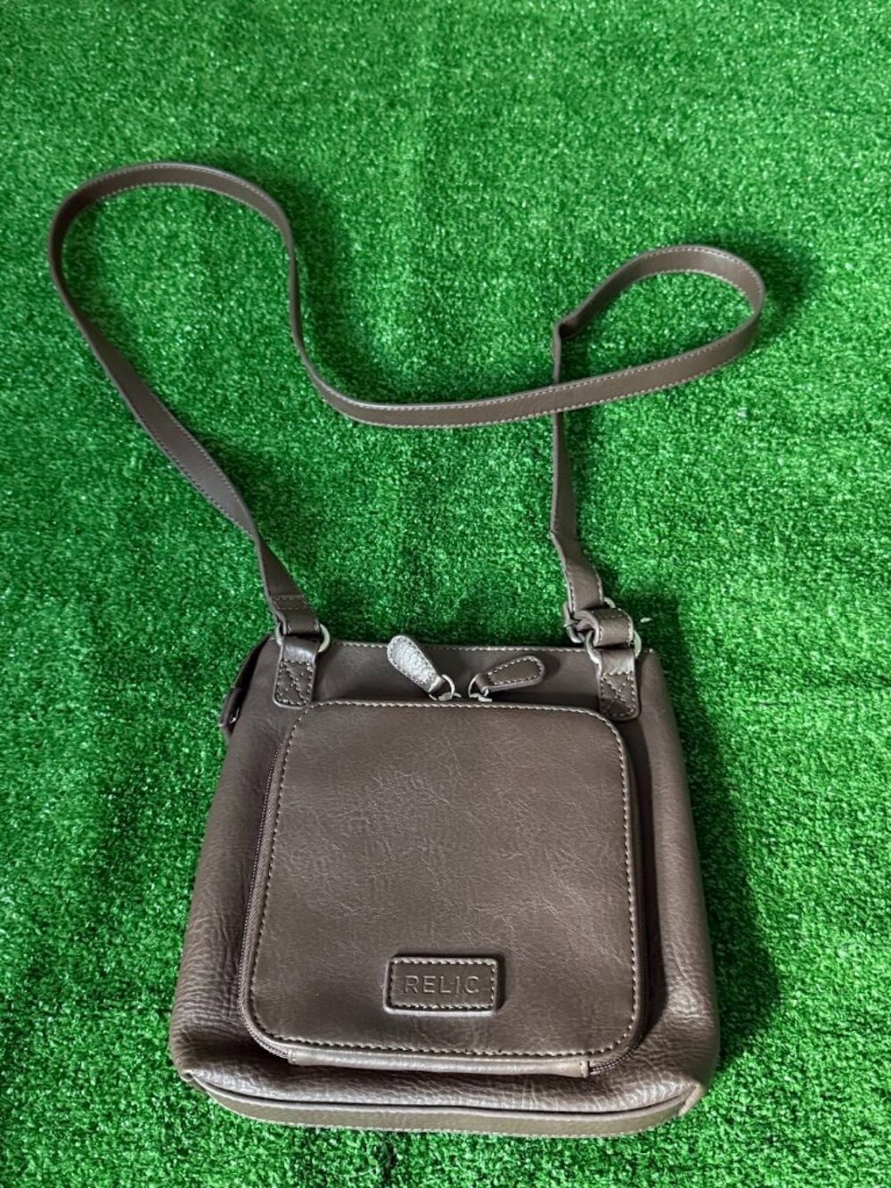 Relic Brown Crossbody handbag Purse Small Pockets Adjustable Shoulder Strap